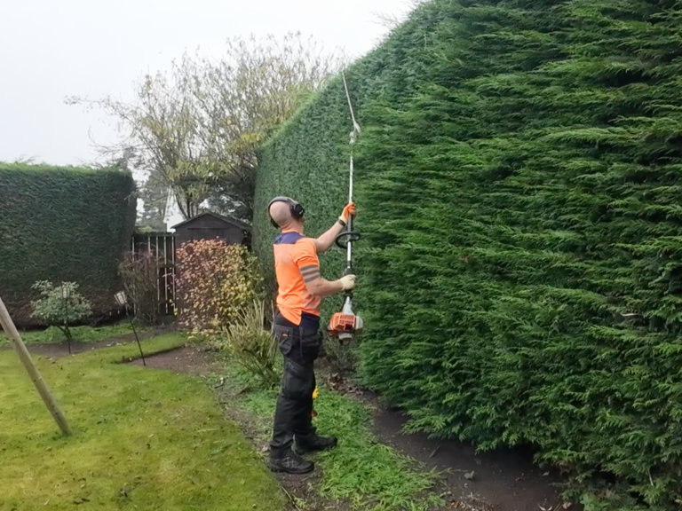 garden services carnoustie